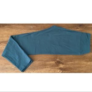 LuLaRoe High Waisted Leggings- Blue- One Size